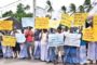 பொருளாதார நெருக்கடிகளுக்குள்ளாகிய மக்கள் தொடர்பாக வங்கி தலைவர்களுக்கு மஹிந்த ஆலோசனை