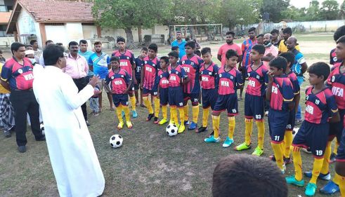 விடத்தல்தீவு உதைபந்தாட்ட கூடம்' வைபவ ரீதியாக அங்குரார்ப்பணம்.