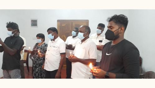 வன்னி மாவட்ட பாராளுமன்ற உறுப்பினர் சாள்ஸ் நிர்மலநாதன் தலைமையில் மன்னாரில் மாவீரர் தினம் நினைவு கூறல்