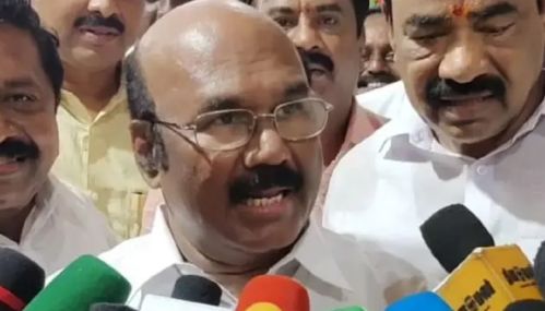 மும்மொழி கொள்கையில் திமுக இரட்டை வேடம் போடுகிறது - ஜெயக்குமார் குற்றச்சாட்டு