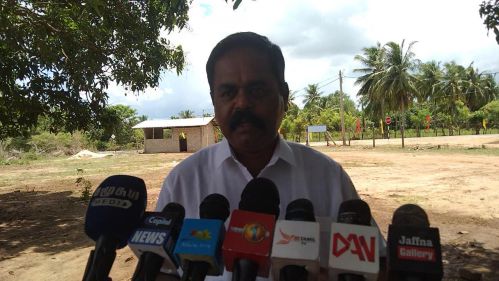 இந்திய மீனவர்கள் இலங்கை கடற்பரப்பில் மீன் பிடி தொழிலில் மேற்கொள்வதற்கு அனுமதிக்கப்படுவர் என்ற பிரதமரின் கருத்துக்கு சிறிதரன் பதில்