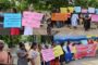 வட மாகாணத்தில் கைத்தொலைபேசியை பார்த்துக் கொண்டு பேரூந்து ஓட்டும் சாரதி