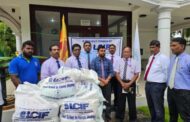 வடமாகாண ஆளுநர் அலுவலகத்தில் கையளிக்கப்பட்ட உலருணவுப் பொதிகள்