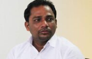 மட்டக்களப்பில் மண் அகழ்வு அனுமதிக்கு 15 இலட்சம் ரூபா இலஞ்சம் வாங்கிய இராஜாங்க அமைச்சரின் செயலாளர்  உட்பட இருவர் ஊழல் ஆணைக்குழுவால் கைது