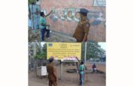 கிளிநொச்சியில் தருமபுரம் பொலிசார் வேட்பாளர்களின் கட்டவுட் மற்றும் பெனர், துண்டு பிரசுரங்களை அகற்றினர்.
