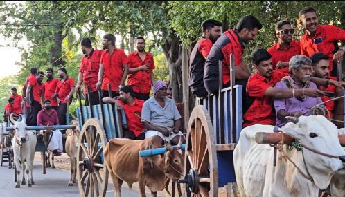 யாழ்ப்பாணத்தின் பண்பாடுகளை பறைசாற்றும் வகையில் செயற்பட்ட பழைய மாணவர்களை!