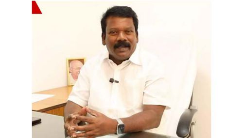 “இளைஞர்களின் கனவுகளை மத்திய அரசு சிதைக்கின்றது” – செல்வப்பெருந்தகை