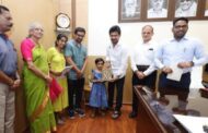 எவரெஸ்ட் சிகரம் ஏறிய நெல்லை சிறுமி - உதயநிதி ஸ்டாலின் பாராட்டு