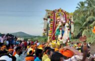 முல்லை பெரியாற்றில் எழுந்தருளிய கள்ளழகர்