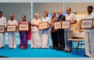 சிங்கப்பூரில்  “தமிழிசை மூவர்”  திருவுருவ ஓவியம் வெளியீடு