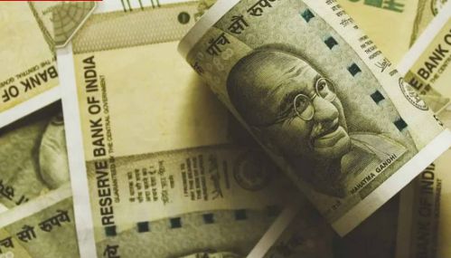 கடலூரில் ஆம்னி பேருந்தில் ரூ. 35 லட்சம் ஹவாலா பணம் பறிமுதல் - காவல்துறை விசாரணை