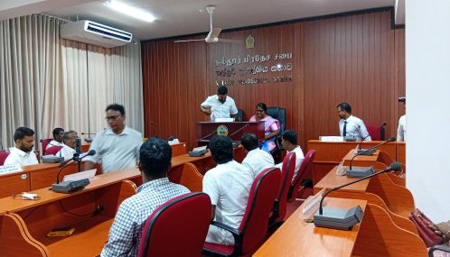 நல்லூர் பிரதேச சபையில் ஈ.பி.டி.பி வெளிநடப்பு - NPP உள்ளிட்ட கட்சிகளின் ஏக விருப்புடன் ஆட்சியை தனதாக்கியது மான்!