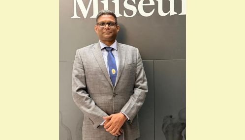 யாழ்ப்பாணம் போதனா வைத்தியசாலையில் 1000 க்கு மேற்பட்ட  சத்திர சிகிச்சைகளை மேற்கொண்டோம்  என்கிறார் வைத்திய கலாநிதி கோபி சங்கர்