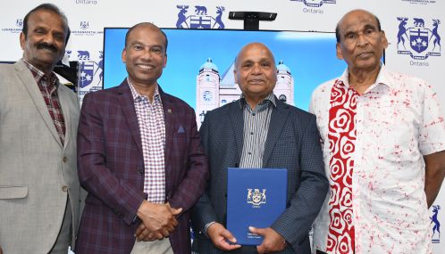 தமிழ்க் கனடியர்களில் மக்களால் தேர்ந்தெடுக்கப்பெற்ற முதலாமவர் என்ற  புகழுக்குரிய மாகாண சபை உறுப்பினர் லோகன் கணபதியைச் சந்தித்த அனுபவம் மறக்க முடியாதது