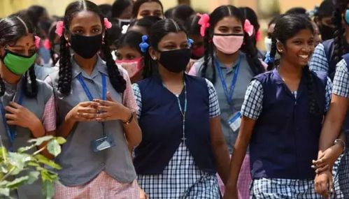 பள்ளிகளில் தேவைப்பட்டால் முகக்கவசம் அணிய உத்தரவிடப்படும் - அன்பில் மகேஷ் பொய்யாமொழி