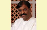 தனது பாடல்களின் பல்லவிகள் திரைப்பட தலைப்புகளாக வைக்கப்படுவது குறித்து வைரமுத்து ஆதங்கம்