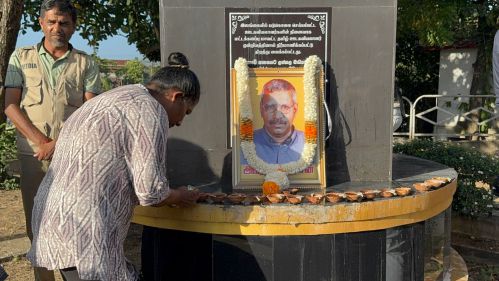 இருபத்தொரு வருடங்களுக்கு முன்னர் சுட்டுக் கொல்லப்பட்ட மூத்த தமிழ் ஊடகவியலாளர் நடேசனின் கொலைக்கு அரசாங்கம் நீதி வழங்குமா?