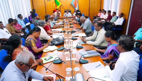 இலங்கையின் வடக்கு மாகாணத்தில் ஆசிரிய இடமாற்றங்களை தாமதமின்றி நடைமுறைப்படுத்த வடக்கு ஆளுநர் தலைமையில் கலந்துரையாடல்!