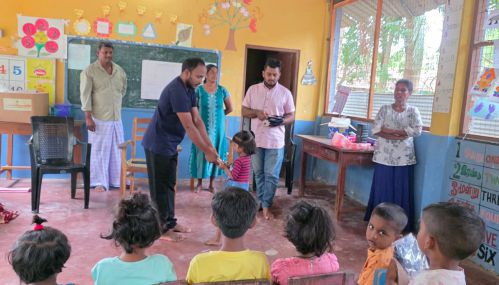 யாழ்ப்பாணம் மானிப்பாய் பிரதேச சபையின் உறுப்பினர் ஒருவரது முன்மாதியான செயல்!