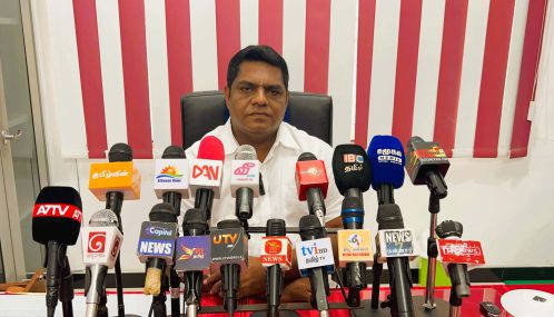 மன்னார் நகர சபையினால் கடந்த காலங்களில் பண்டிகைக் காலத்திற்கு என ஒதுக்கப்பட்ட வியாபார நிலையங்களில்  பாரிய ஊழல் மோசடி அம்பலம்.