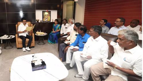 முதல் - அமைச்சர் மு.க.ஸ்டாலினுக்கு நன்றி தெரிவித்த தூய்மை பணியாளர்கள்