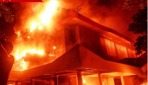 இந்தோனேசியாவில் அரசு கட்டிடங்களுக்கு தீ வைத்த போராட்டக்காரர்கள்: 3 பேர் மரணம்