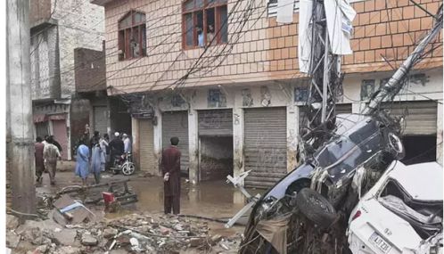 பாகிஸ்தானில் கனமழை: வெள்ளப்பெருக்கால் ரூ.600 கோடி சேதம்