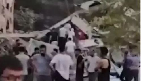 துருக்கியில் சக்தி வாய்ந்த நிலநடுக்கம் - மக்கள் பீதி