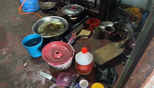 மன்னாரில் சுகாதார சீர்கேட்டுடன் இயங்கிய உணவகத்தை சுற்றி வளைத்த சுகாதார அதிகாரிகள்