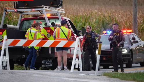 அமெரிக்காவில் துப்பாக்கி சூடு- 3 காவல்துறை அதிகாரிகள் மரணம்