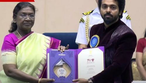 ஜி.வி.பிரகாஷ் சிறந்த இசையமைப்பாளர் விருது பெற்றார்