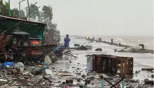 பிலிப்பைன்சில் புயல்: 10 ஆயிரம் பேர் வெளியேற்றம்