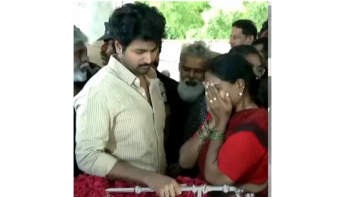 மறைந்த நடிகர் ரோபோ சங்கரின் உடலுக்கு சிவகார்த்திகேயன் அஞ்சலி