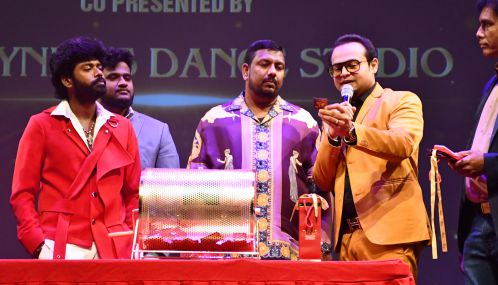 GOLDENBELL PRODUCTIONS ஏற்பாட்டில் ஸ்காபுறோவில் சிறப்பாக நடைபெற்ற GALA DANCE-2025ல் கலந்து சிறப்பித்த பிரபல நடனக் கலைஞர் SANDY MASTER