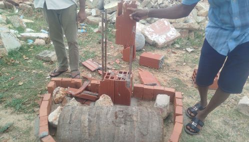 செம்மணியில் சேதப்படுத்தப்பட்ட அணையா விளக்கு தூபியின் புனரமைப்பு பணிகள் ஆரம்பம்!