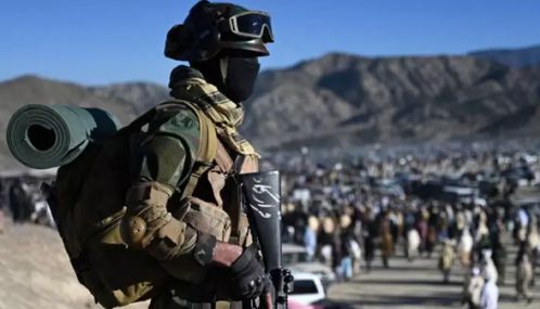 ஆப்கானிஸ்தான் பதிலடி தாக்குதலில் 15 பாகிஸ்தான் ராணுவ வீரர்கள் உயிரிழப்பு