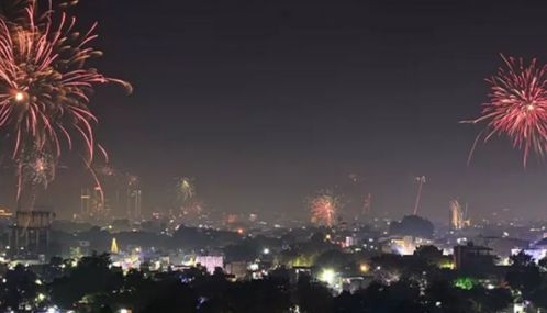 கலிபோர்னியாவில் இனி தீபாவளிக்கு அரசு விடுமுறை.. மசோதா நிறைவேற்றம்