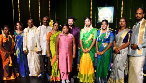 Carnatic Vocal Arangetram of Miss Mithula Kanagasabai in Montreal, presented by Mathuragana Mandram.