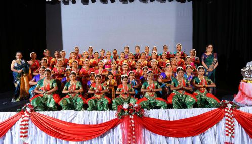 லண்டன் நாட்டிய உலகில் “நர்த்தன கலாலயம்”