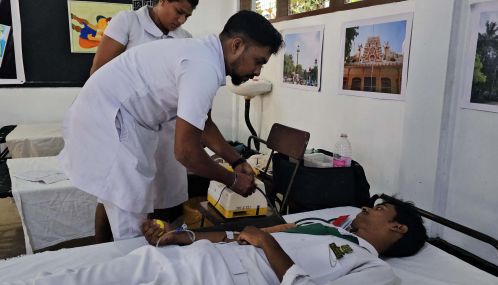 வட்டுக்கோட்டை இந்துக் கல்லூரியில் இரத்ததான முகாம்!