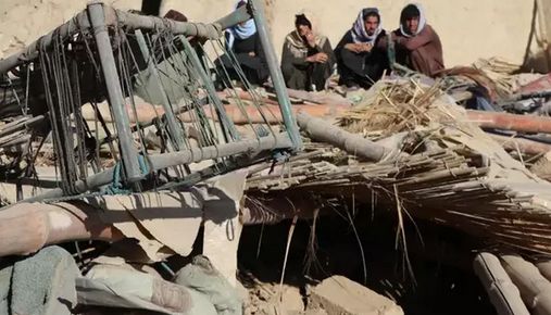 ஆப்கானிஸ்தான் மீது பாகிஸ்தான் வான்தாக்குதல் - குழந்தைகள் பலி