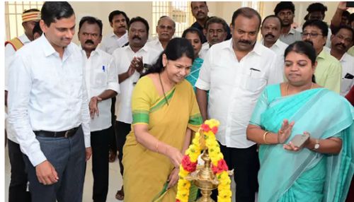 ஜனநாயகத்தை கொலை செய்யும் முயற்சிதான் எஸ்.ஐ.ஆர். - கனிமொழி எம்.பி. பேச்சு