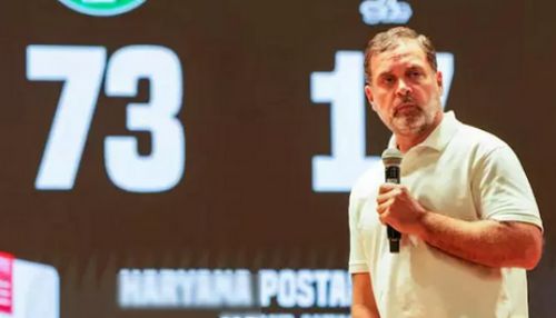 டில்லியில் வாக்களித்த பாஜக தலைவர்கள் பீகாரிலும் வாக்களித்துள்ளனர் - ராகுல் காந்தி குற்றச்சாட்டு