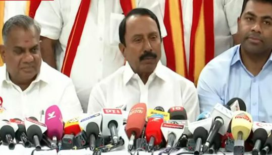 தமிழகத்தில் அரசியல் மாற்றம் வேண்டும் - செங்கோட்டையன்