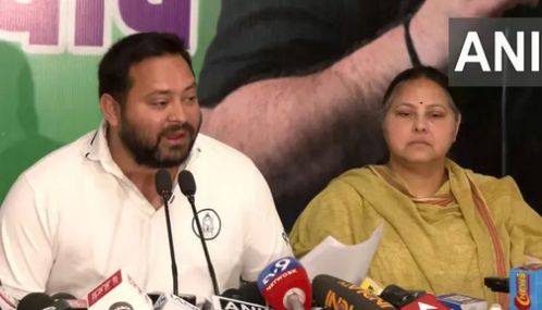 கங்கையில் மூழ்கினால் போகாத பாவம் பா.ஜ.க.வில் சேர்ந்து விட்டால் போய் விடும் - தேஜஸ்வி யாதவ் தாக்கு