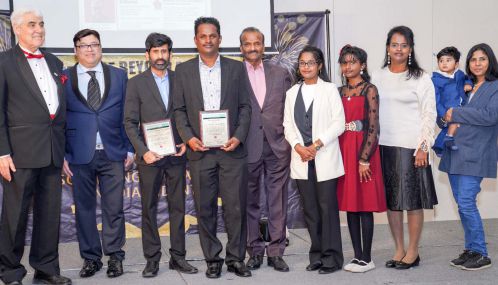 HERITAGE BEYOND BOARDERTS அமைப்பானது  கடந்த வாரம் ரொறன்ரோவில் நடத்திய  பல் கலாச்சார விருது வழங்கும் விழாவில் இரு தமிழ் ஊடகவியலாளர்களுக்கு  உயர் கௌரவம்