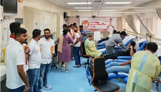 பஹ்ரைனில் விஜய் மக்கள் இயக்கத்துடன் இணைந்து ரத்த தானம் செய்த த.வெ.க.வினர்