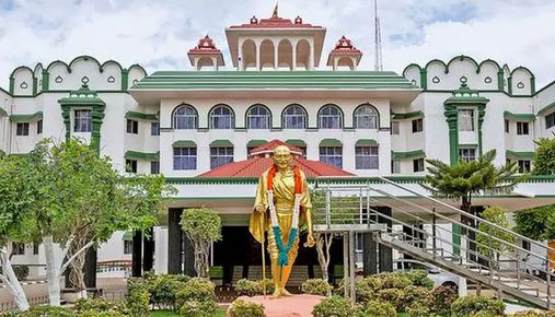 ராஜராஜ சோழனுக்கு மணிமண்டபம் கட்ட அனுமதி கோரிய மனு - வழக்கு முடித்துவைப்பு