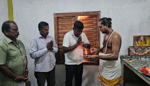 இலங்கையின்  முன்னாள் அமைச்சர் மகேஸ்வரனின் 18வது ஆண்டு நினைவேந்தல்!