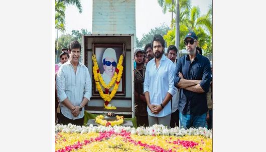 எம்.ஜி.ஆர் நினைவிடத்தில் “வா வாத்தியார்” படக்குழுவினர் மரியாதை